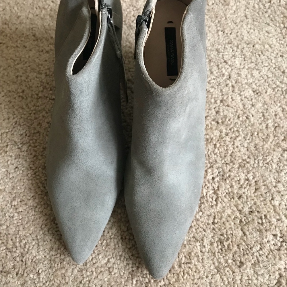 NWT Zara grey suede booties size 10